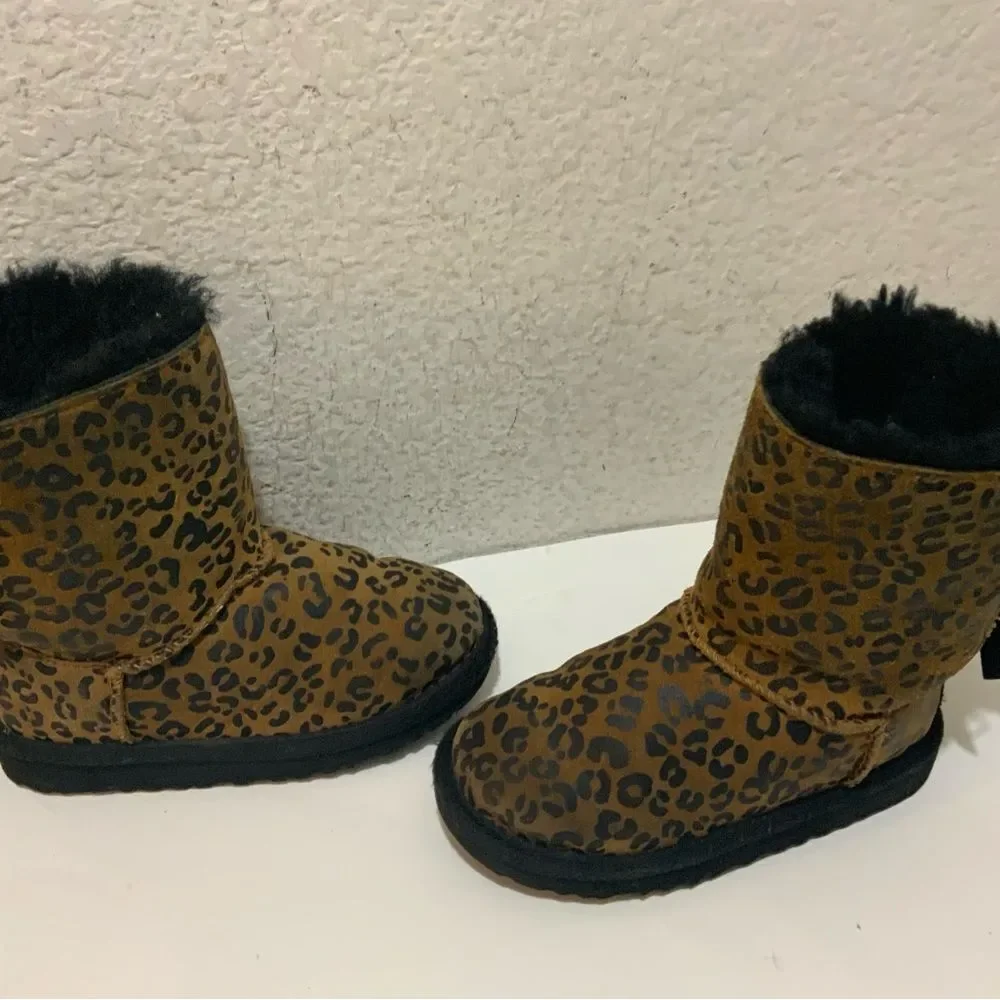 Ugg Toddler Bailey Bow Leopard Boots Chestnut 1008217T
